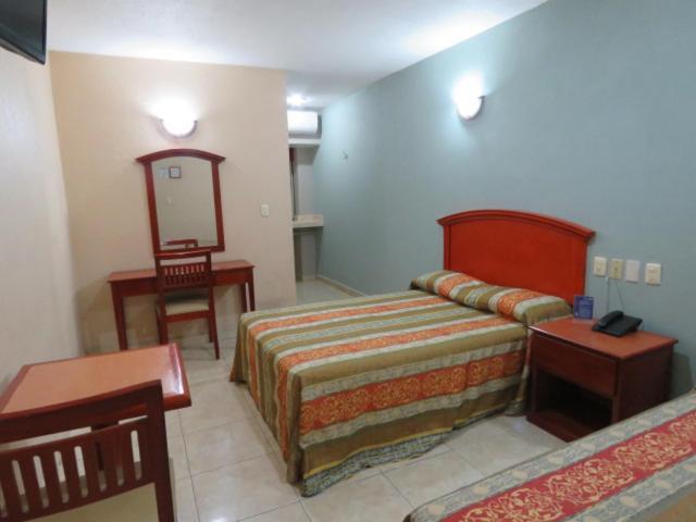 Hotel San Juan Centro Вильяэрмоса Экстерьер фото
