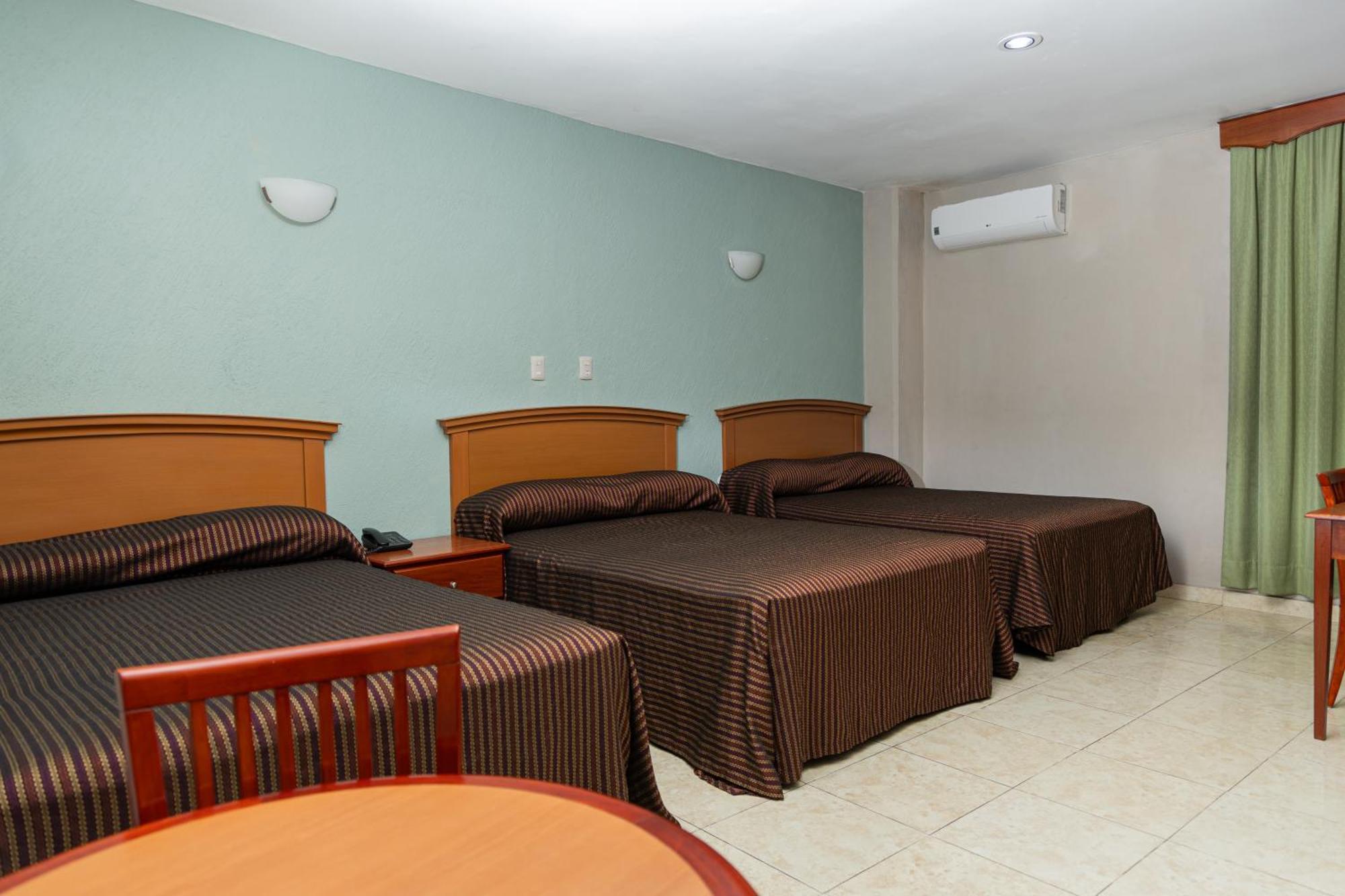 Hotel San Juan Centro Вильяэрмоса Экстерьер фото