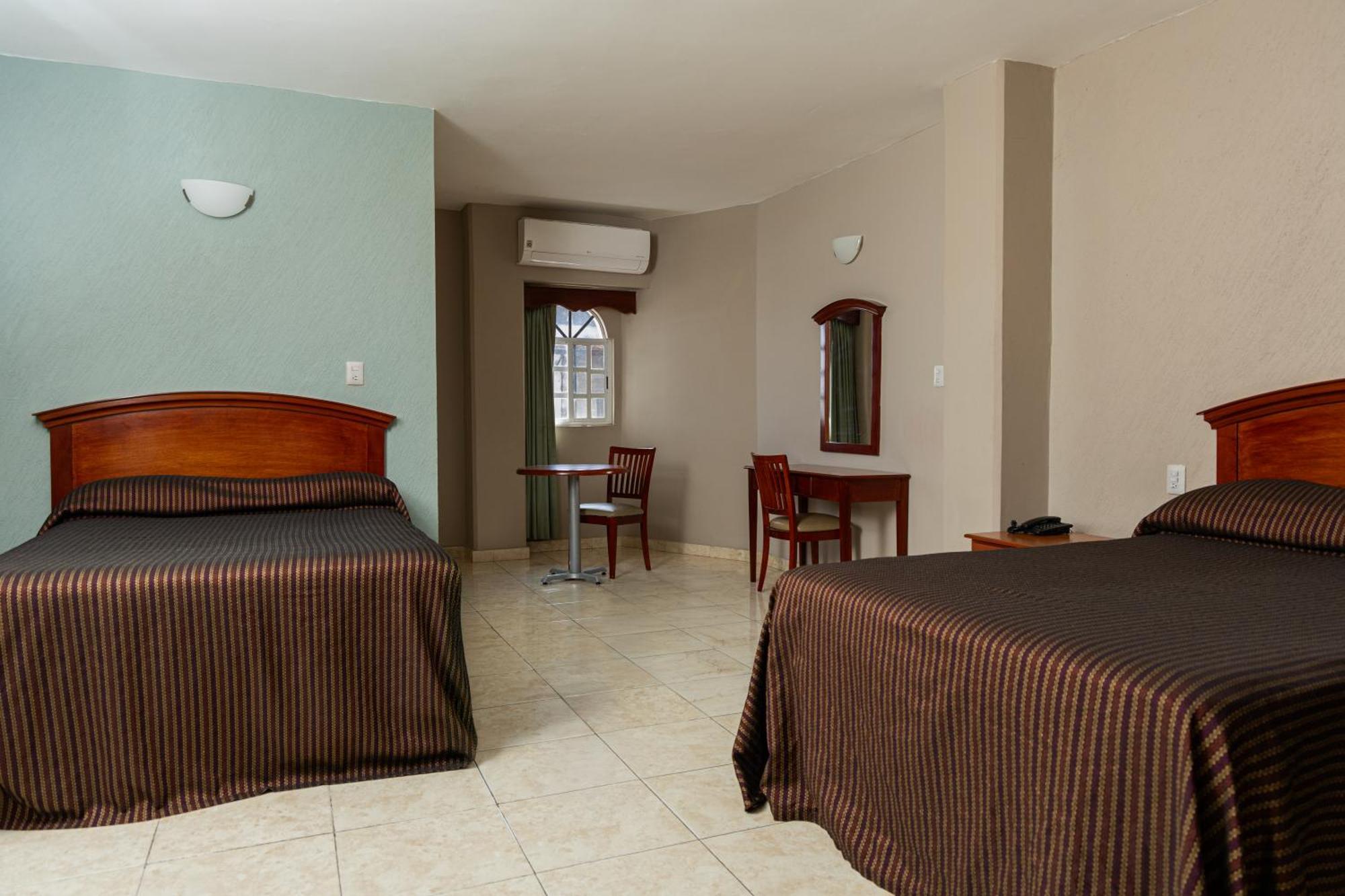 Hotel San Juan Centro Вильяэрмоса Экстерьер фото